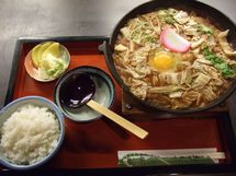 味噌煮込みうどん